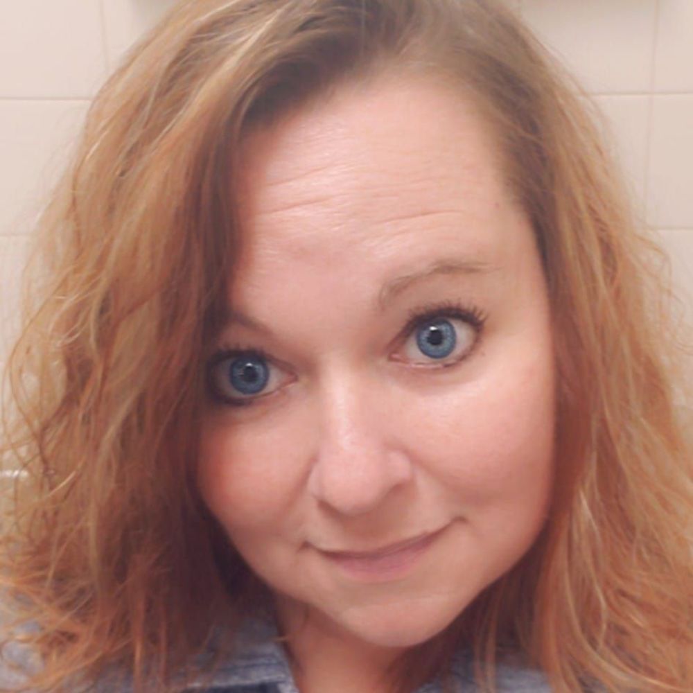 Meet your Posher, Joelle